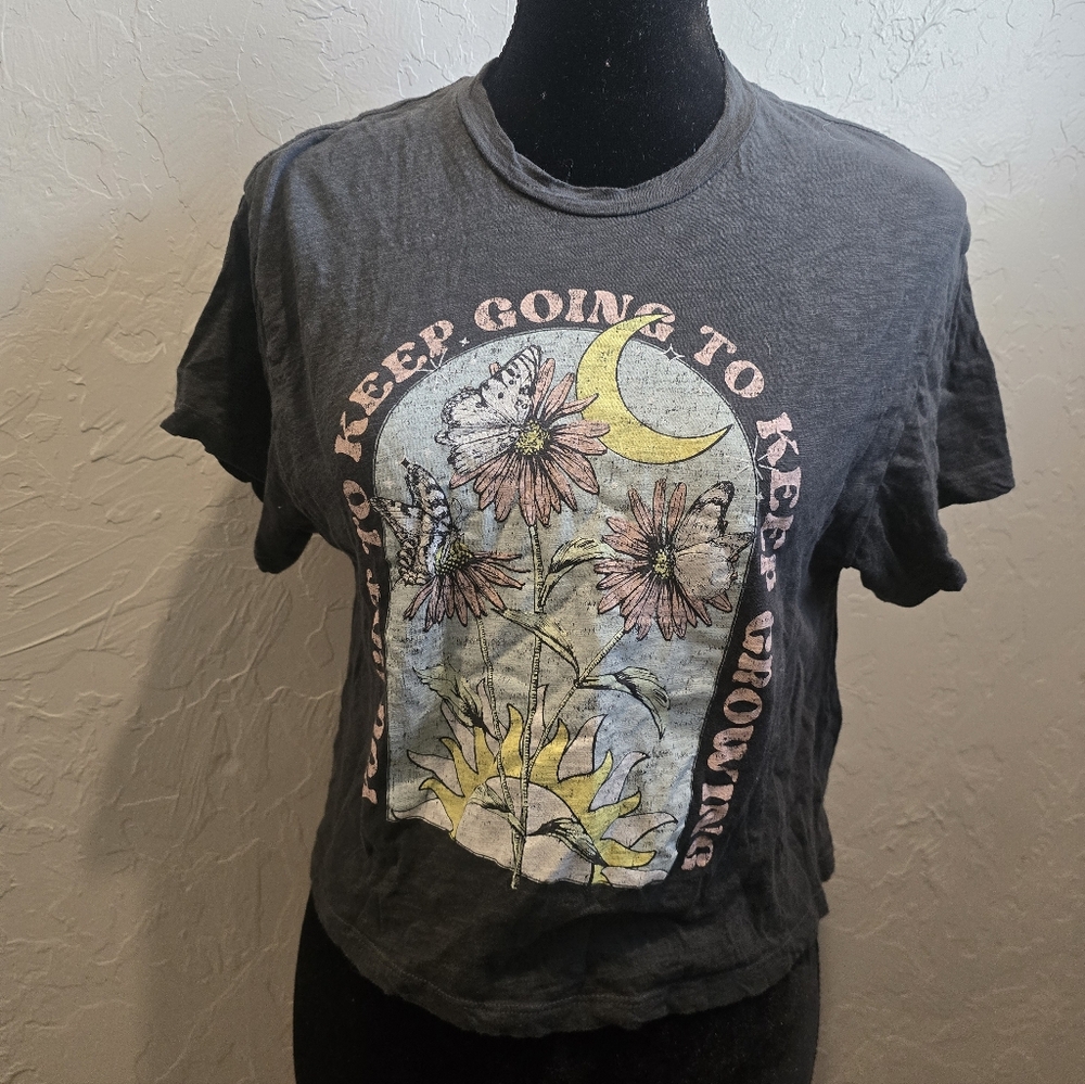 Outlaw‎ Women Shirt Medium